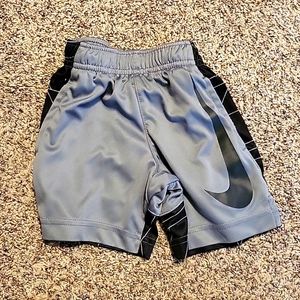 2t nike shorts